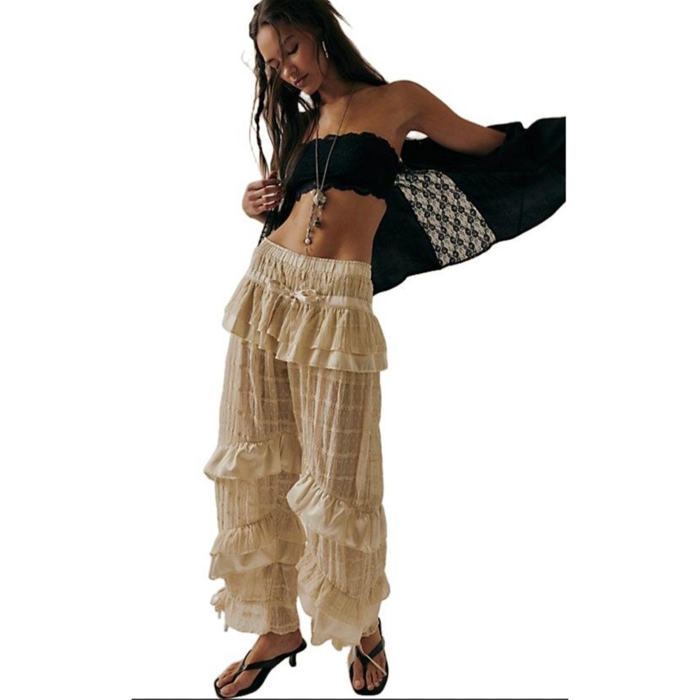 Free People Belle Ruffle Pants - Picture 9 of 9